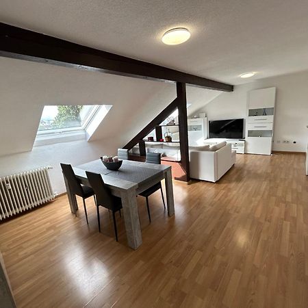 Stilvolle Wohnung Im Stadtzentrum ไคเซอร์สเลาเทิร์น ภายนอก รูปภาพ